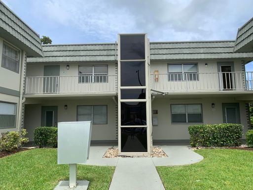 84 Monaco B, Delray Beach, FL 33446