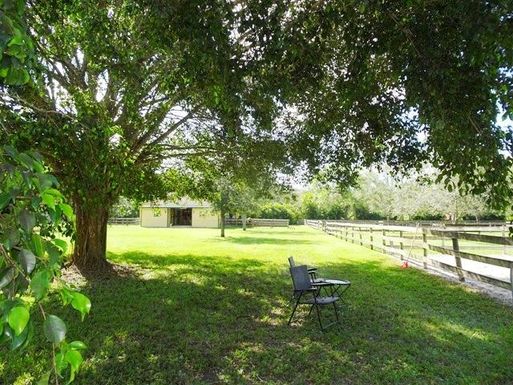 14101 Collecting Canal (Barn Only), Loxahatchee Groves, FL 33470