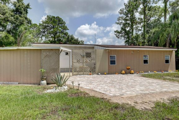 4667 83rd, Palm City, FL 34990