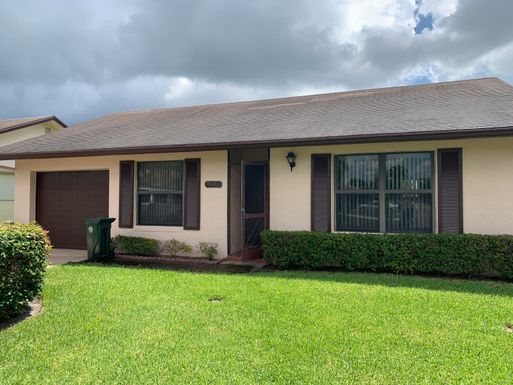 6287 Tall Cypress, Greenacres, FL 33463