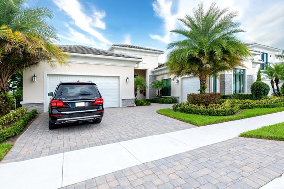 2580 69th, Boca Raton, FL 33496