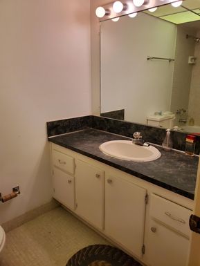 6 Greenway Village, Royal Palm Beach, FL 33411