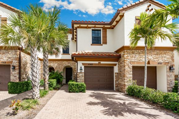 10163 Wellington Parc, Wellington, FL 33449