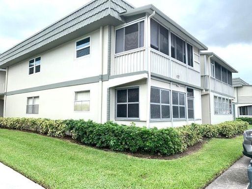 390 Flanders I, Delray Beach, FL 33484