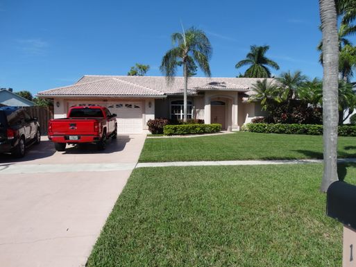 162 Kings, Royal Palm Beach, FL 33411