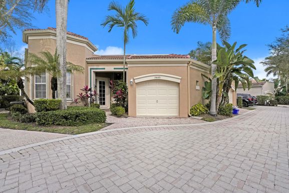 7683 Dahlia, West Palm Beach, FL 33412