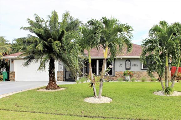 2281 Mcmaster, Port Saint Lucie, FL 34952
