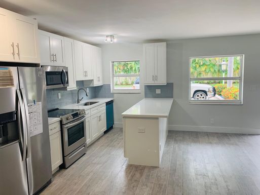 853 4th, Deerfield Beach, FL 33441