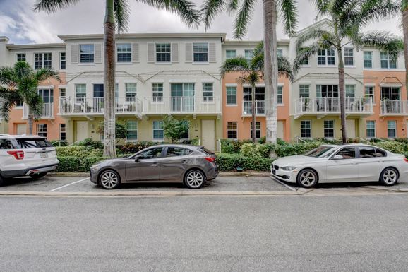 336 Moorings, Lantana, FL 33462