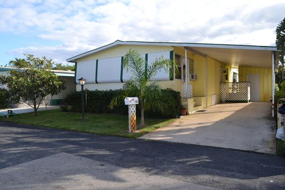 1802 Valencia, Deerfield Beach, FL 33442