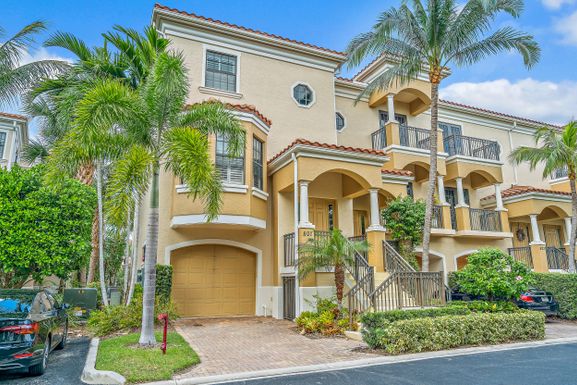 501 Del Sol, Tequesta, FL 33469