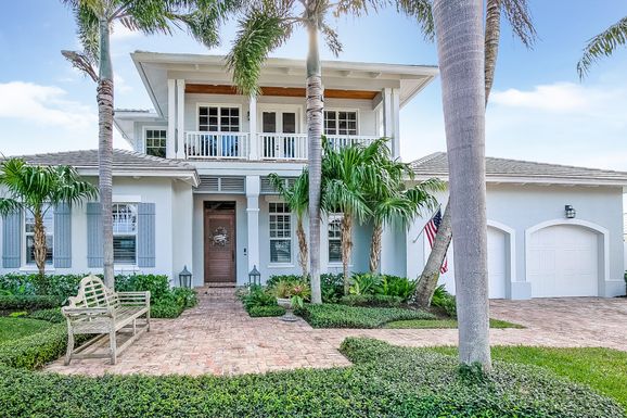 16 Tradewinds, Tequesta, FL 33469