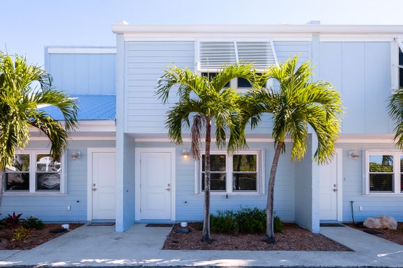 804 Shorewinds, Hutchinson Island, FL 34949
