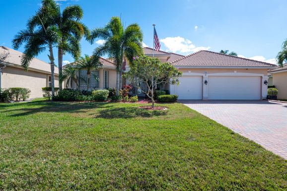 1386 Summit, Stuart, FL 34997