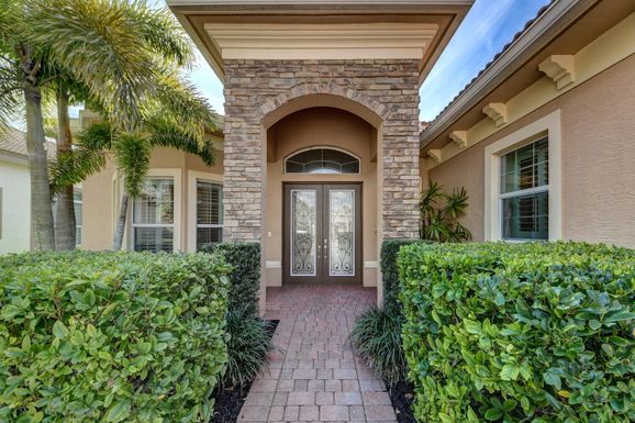 10366 Visconti, Port Saint Lucie, FL 34986