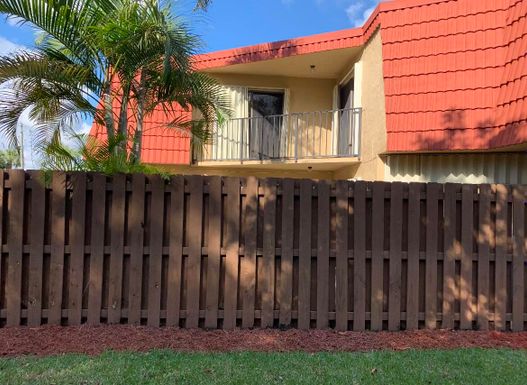 22976 Oxford, Boca Raton, FL 33433