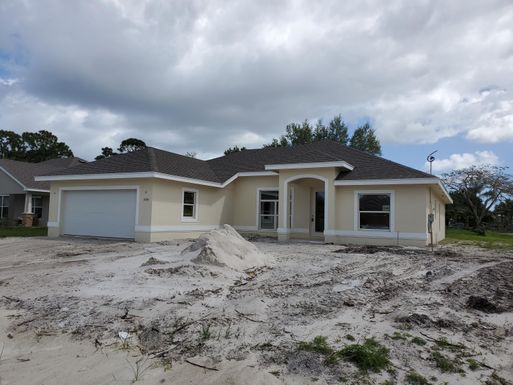 1995 Fairfield, Port Saint Lucie, FL 34983