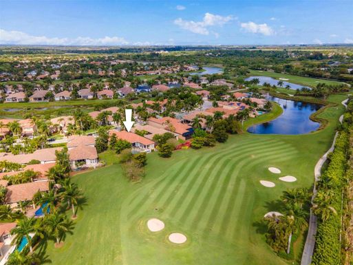 8054 Laurel Ridge, Delray Beach, FL 33446