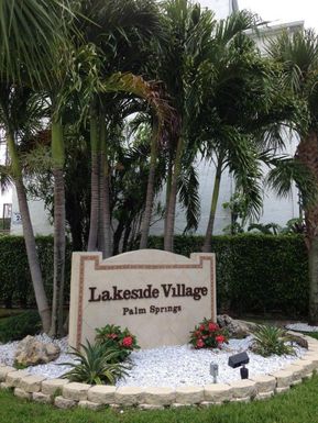 100 Bonnie 110, Palm Springs, FL 33461