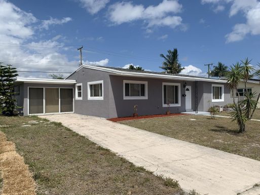 1415 Crest, Lake Worth, FL 33461