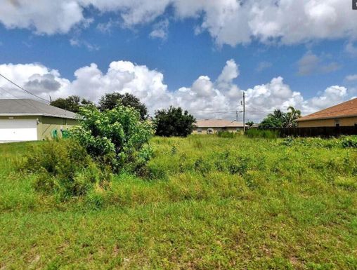 525 Fifer, Port Saint Lucie, FL 34953