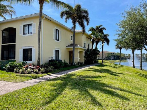 2814 Grande, Palm Beach Gardens, FL 33410