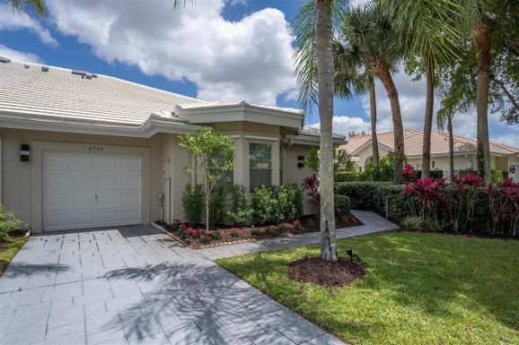 2710 Twin Oaks, Wellington, FL 33414