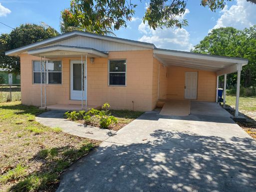 807 17th, Fort Pierce, FL 34950