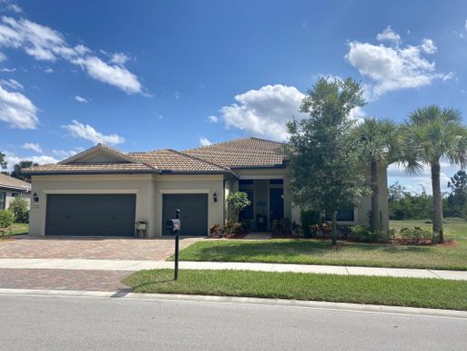 4564 Scrub Pine, Palm City, FL 34990