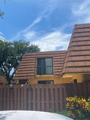 825 Center, Jupiter, FL 33458