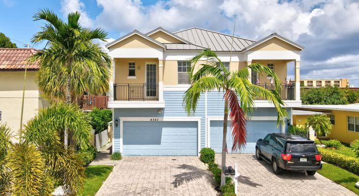 4562 Poinciana, Lauderdale By The Sea, FL 33308