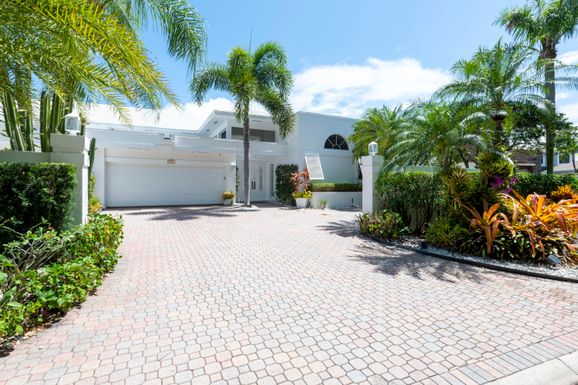 114 Waters Edge, Jupiter, FL 33477