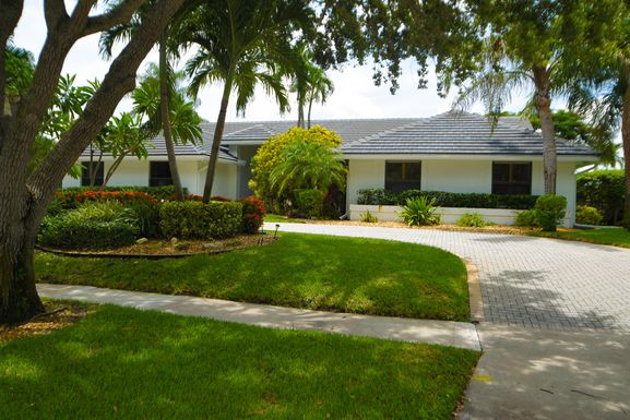 2819 Embassy, West Palm Beach, FL 33401