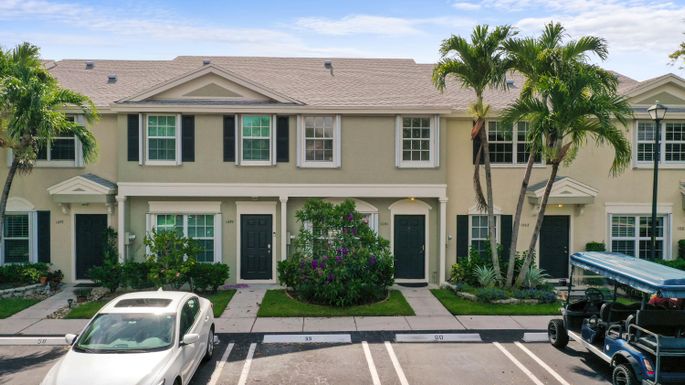 1061 Kokomo Key, Delray Beach, FL 33483
