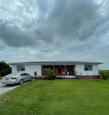 854 County Road 827a, Belle Glade, FL 33430