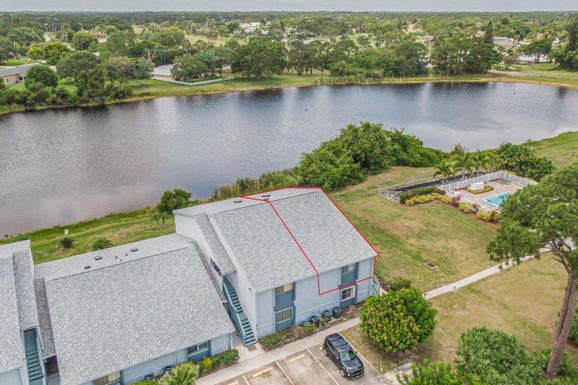 5719 Deer Run, Fort Pierce, FL 34951