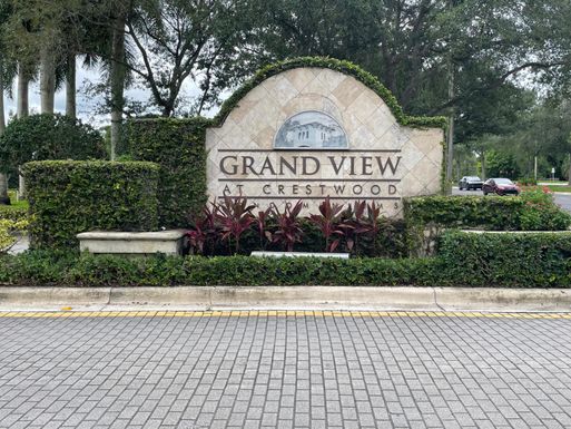 1600 Crestwood, Royal Palm Beach, FL 33411