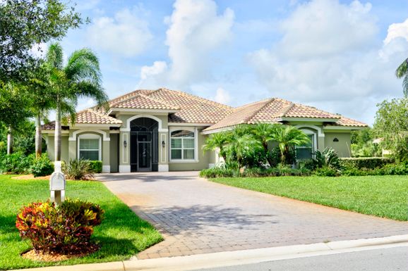 9529 Laurelwood, Fort Pierce, FL 34951