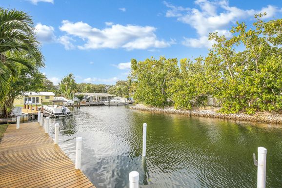 23 Teach, Palm Beach Gardens, FL 33410