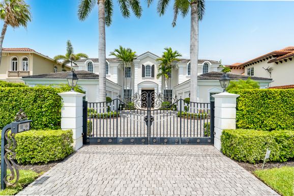 485 Spanish Trail, Boca Raton, FL 33432