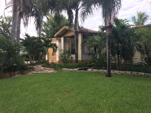 3052 Hibiscus, West Palm Beach, FL 33409
