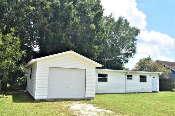 4218 27th, Okeechobee, FL 34974