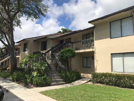 21955 Tidewater, Boca Raton, FL 33433