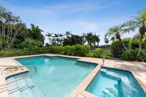 19466 Island Court, Boca Raton, FL 33434