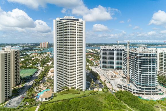 3000 Ocean, Singer Island, FL 33404