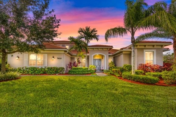 7620 Belle Maison, Stuart, FL 34997