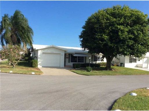 104 9th, Boynton Beach, FL 33426