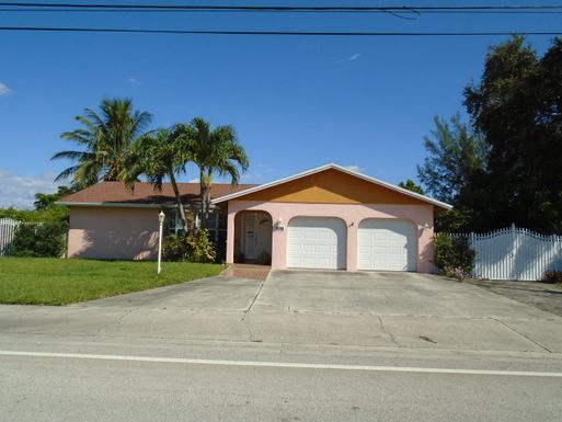 2277 Summit, West Palm Beach, FL 33406