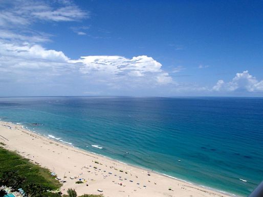 3000 Ocean Drive, Singer Island, FL 33404