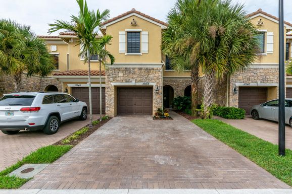 10354 Wellington Parc, Wellington, FL 33449